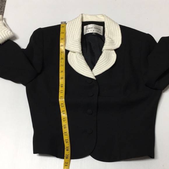 Albert Nipon 6 - Picture 6 of 15